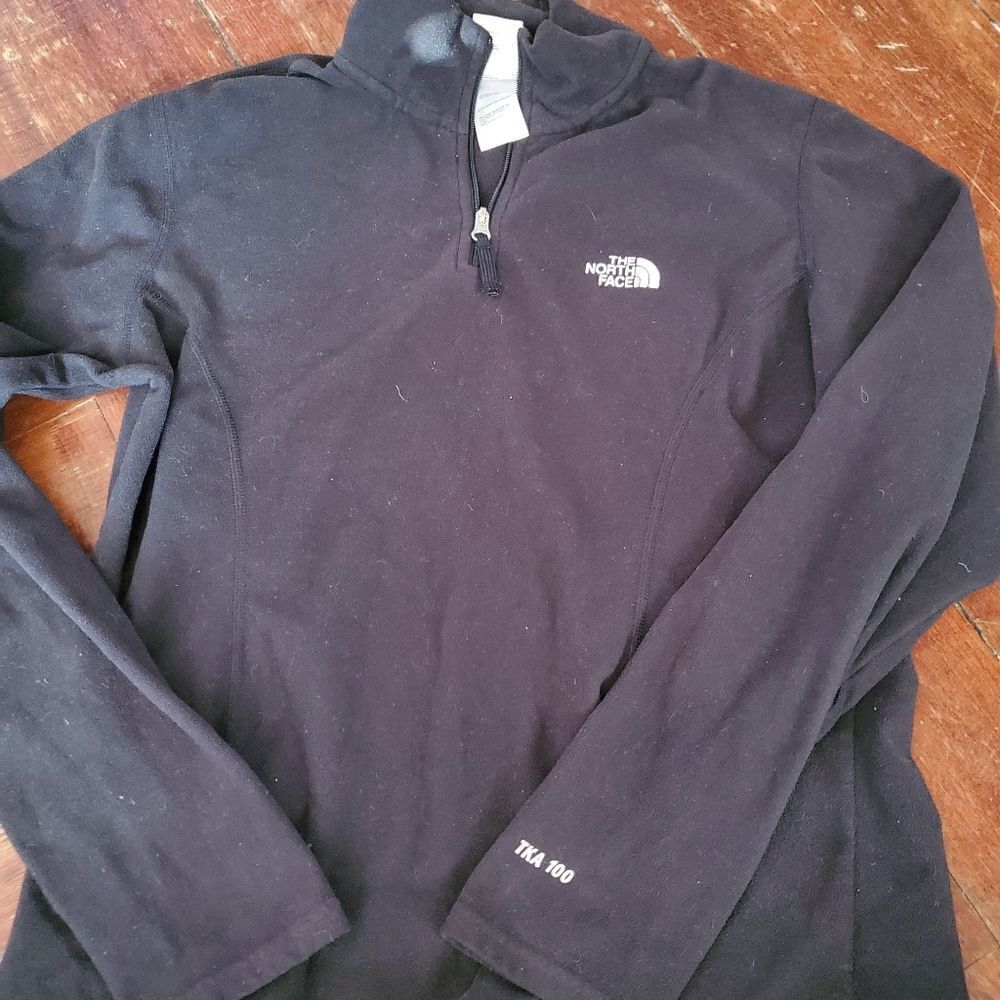 The north Face Fleece black pullover